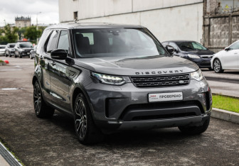 Подержанный автомобиль Land Rover Discovery 2019 года (5 фото)