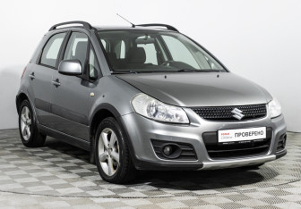 Подержанный автомобиль Suzuki SX4 Hatchback 2012 года (3 фото)