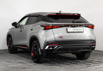 Подержанный автомобиль Omoda C5 2023 года (7 фото)