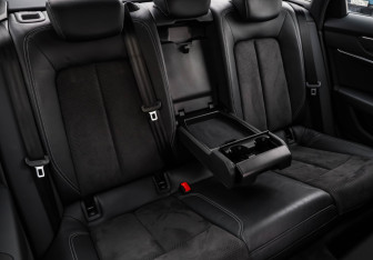 Подержанный автомобиль Audi A6 Sedan 2019 года (26 фото)