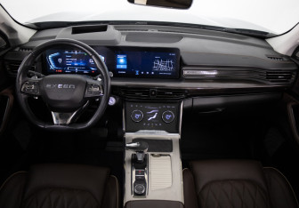 Подержанный автомобиль Exeed VX 2022 года (9 фото)