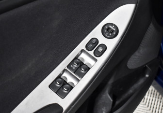Подержанный автомобиль Hyundai Solaris Sedan 2014 года (10 фото)