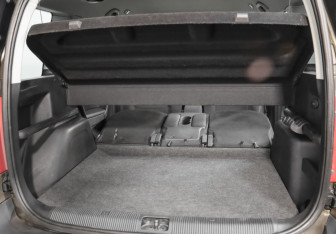 Подержанный автомобиль Skoda Yeti 2011 года (25 фото)