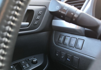 Подержанный автомобиль Toyota Highlander 2014 года (26 фото)