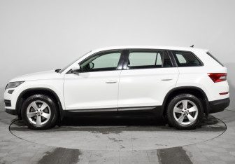 Подержанный автомобиль Skoda Kodiaq 2020 года (8 фото)