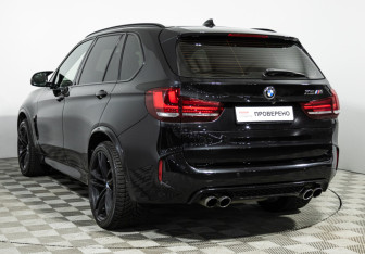 Подержанный автомобиль BMW X5 M 2016 года (7 фото)