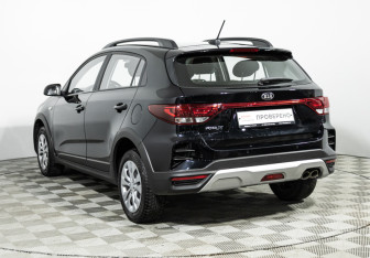 Подержанный автомобиль Kia Rio Hatchback 2020 года (7 фото)