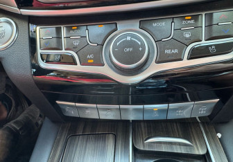 Подержанный автомобиль Haval H9 2023 года (12 фото)