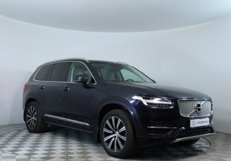 Подержанный автомобиль Volvo XC90 2018 года (3 фото)