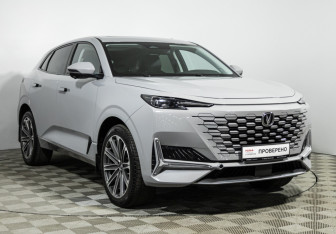 Подержанный автомобиль Changan UNI-K 2023 года (3 фото)