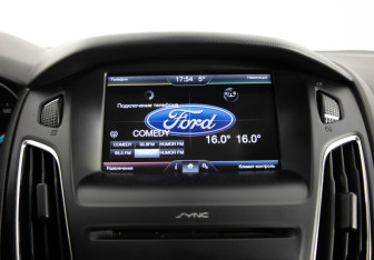 Подержанный автомобиль Ford Focus Wagon 2016 года (17 фото)