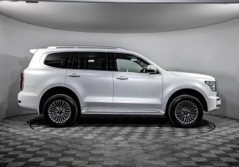 Подержанный автомобиль Tank 500 2023 года (4 фото)