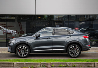 Подержанный автомобиль Geely Tugella 2021 года (9 фото)