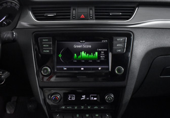 Подержанный автомобиль Skoda Rapid Liftback 2017 года (16 фото)