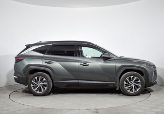Подержанный автомобиль Hyundai Tucson 2021 года (4 фото)