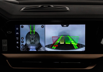 Подержанный автомобиль Geely Monjaro 2021 года (22 фото)