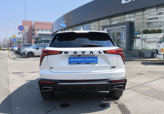 Подержанный автомобиль Haval F7 2025 года (5 фото)