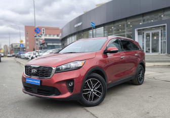 Подержанный автомобиль Kia Sorento 2019 года (1 фото)