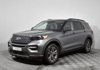 Подержанный автомобиль Ford Explorer 2021 года (1 фото)