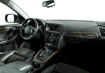 Подержанный автомобиль Audi Q5 2014 года (9 фото)