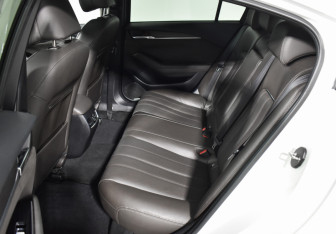 Подержанный автомобиль Mazda 6 Sedan 2018 года (11 фото)