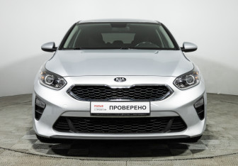 Подержанный автомобиль Kia Ceed Hatchback 2018 года (2 фото)