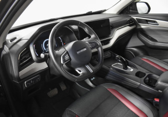 Подержанный автомобиль Haval F7 2023 года (9 фото)