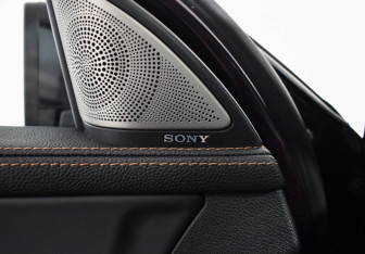 Подержанный автомобиль Exeed TXL 2022 года (18 фото)