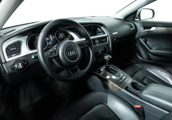 Подержанный автомобиль Audi A5 Liftback 2015 года (11 фото)