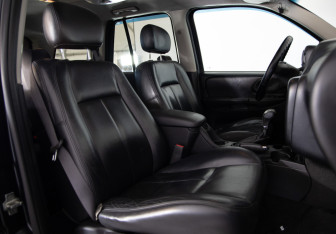 Подержанный автомобиль Chevrolet TrailBlazer 2006 года (10 фото)