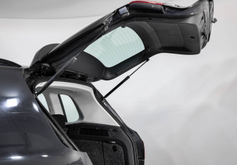 Подержанный автомобиль Volkswagen Tiguan 2014 года (33 фото)