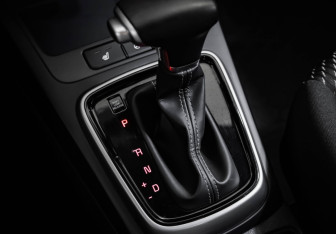 Подержанный автомобиль Kia Rio Sedan 2020 года (17 фото)