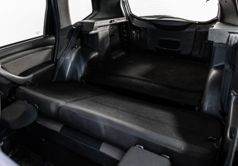 Подержанный автомобиль Renault Duster 2015 года (16 фото)