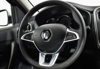 Подержанный автомобиль Renault Logan Sedan 2021 года (14 фото)