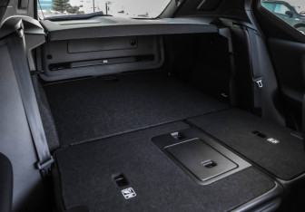 Подержанный автомобиль Volvo XC40 2021 года (33 фото)