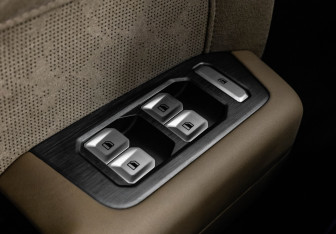 Подержанный автомобиль Jetour T2 2024 года (22 фото)