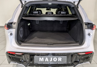 Новый Voyah Free 2026 (8 фото)