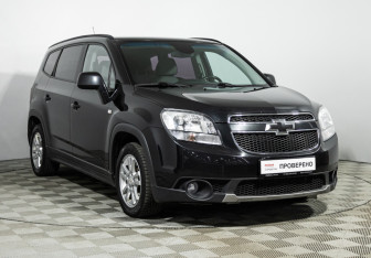 Подержанный автомобиль Chevrolet Orlando 2012 года (3 фото)