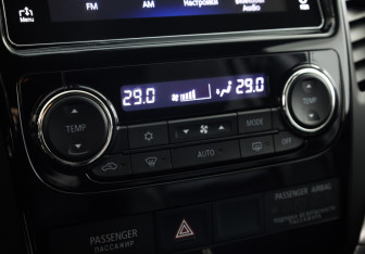 Подержанный автомобиль Mitsubishi Pajero Sport 2018 года (19 фото)