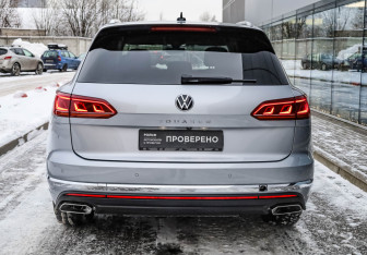 Подержанный автомобиль Volkswagen Touareg 2021 года (5 фото)
