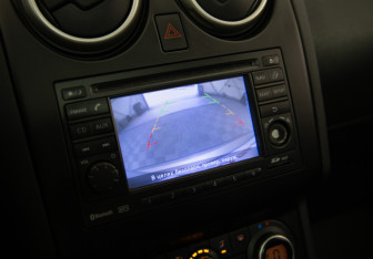 Подержанный автомобиль Nissan Qashqai 2011 года (18 фото)