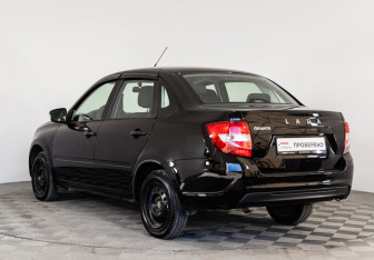 Подержанный автомобиль LADA (ВАЗ) Granta Sedan 2024 года (7 фото)