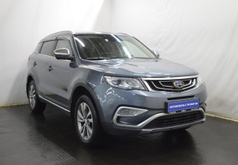 Подержанный автомобиль Geely Atlas 2021 года (3 фото)