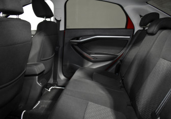 Подержанный автомобиль LADA (ВАЗ) Vesta Sedan 2018 года (11 фото)