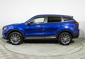 Подержанный автомобиль Geely Atlas Pro 2022 года (8 фото)