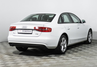 Подержанный автомобиль Audi A4 Sedan 2015 года (5 фото)