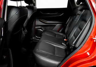 Подержанный автомобиль Exeed LX 2022 года (11 фото)