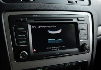 Подержанный автомобиль Skoda Octavia Liftback 2010 года (12 фото)