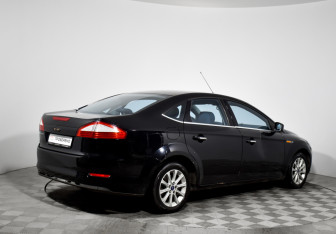 Подержанный автомобиль Ford Mondeo Sedan 2008 года (5 фото)