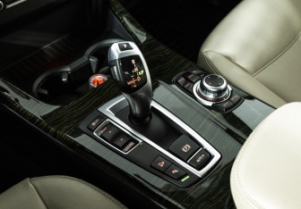 Подержанный автомобиль BMW X3 2014 года (17 фото)